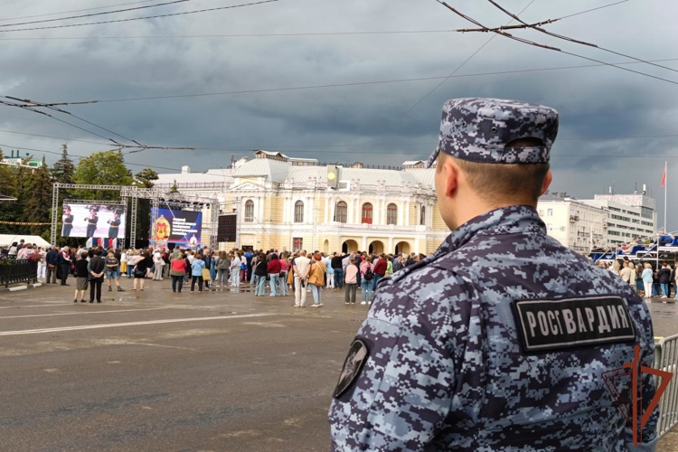 Росгвардейцы обеспечили охрану правопорядка во время проведения XIII Международного фестиваля духовых оркестров в Тамбове