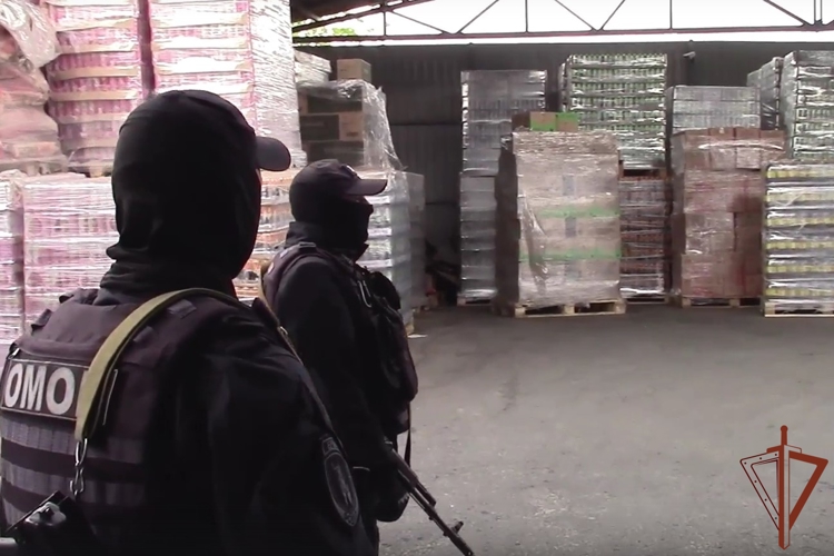 При содействии Росгвардии в Ростовской области из незаконного оборота изъята контрафактная продукция на 6 млн рублей 