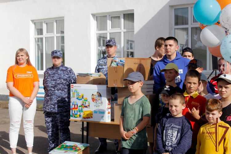 В Южном округе росгвардейцы провели мероприятия, посвященные Дню защиты детей