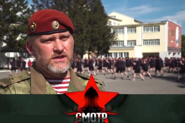 На телеканале НТВ вышел заключительный выпуск программы «Смотр» из цикла, посвященного Саратовскому военному институту Росгвардии (видео)