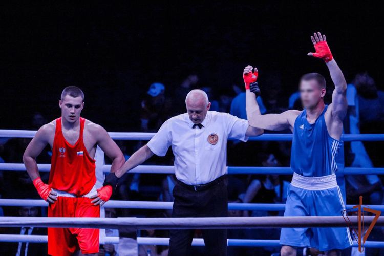 Курсант Новосибирского военного института Росгвардии завоевал серебро на чемпионате Сибири по боксу