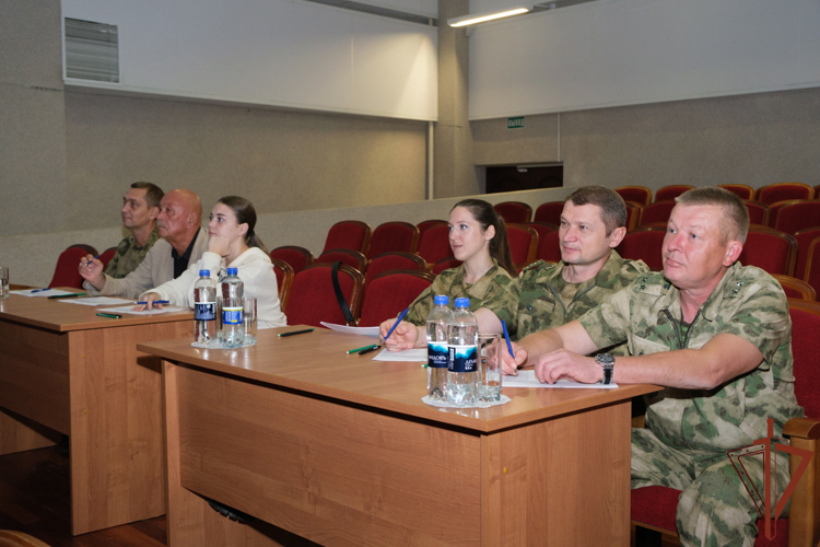 В Уральском округе Росгвардии подвели итоги окружного этапа фестиваля детской патриотической песни
