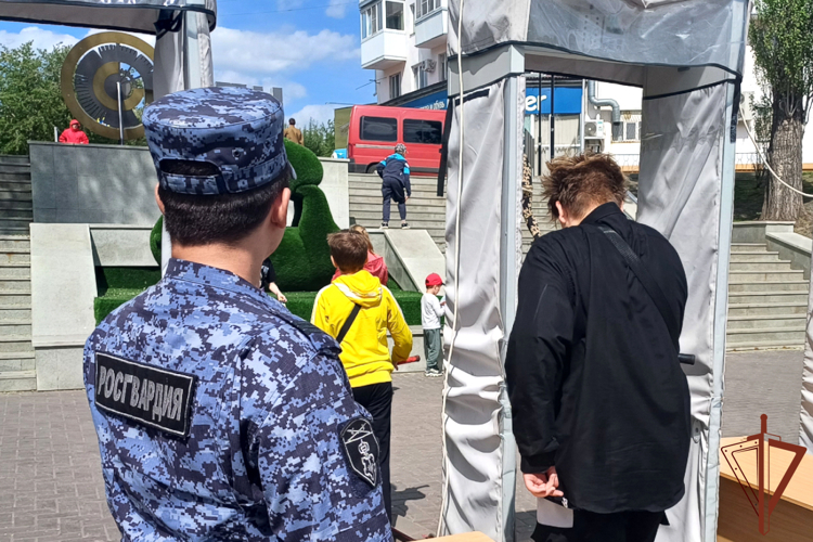 Росгвардейцы обеспечили безопасность культурно-массовых мероприятий на Урале