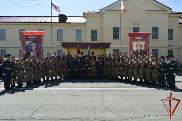 В Уральском округе Росгвардии прошли патриотические мероприятия