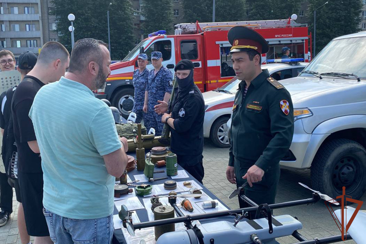 В Уральском округе Росгвардии подвели итоги окружного этапа фестиваля детской патриотической песни