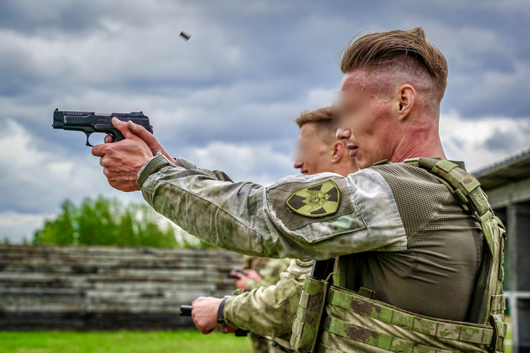 Гонка спецназначения. Фотоальбом