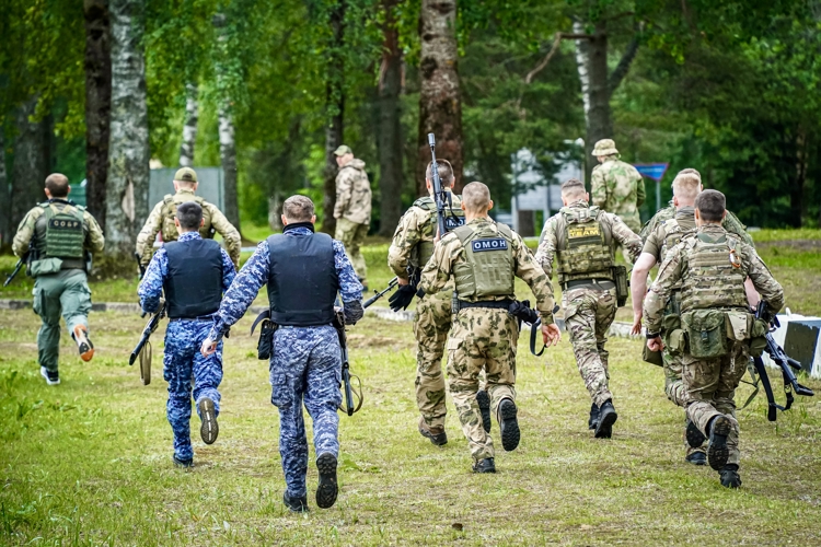 Гонка спецназначения. Фотоальбом