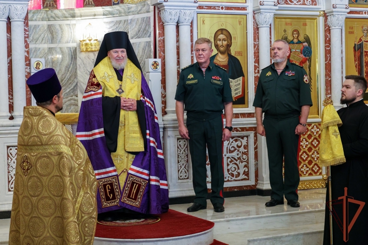 В День крещения Руси в главный храм Росгвардии доставили иконы небесных покровителей отрядов спецназа ведомства (видео)