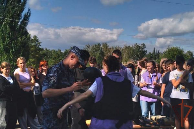Ведомственная акция «Каникулы с Росгвардией» проходит в регионах Сибири 