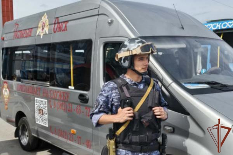 Специалисты Росгвардии в регионах Сибири приняли участие во Всероссийской ярмарке трудоустройства