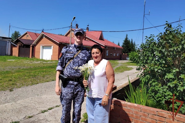 В Сибирском округе Росгвардии прошли мероприятия ко Дню семьи, любви и верности