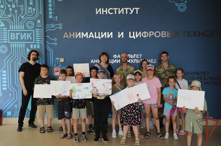 Воспитанники военно-патриотического клуба софринской бригады оперативного назначения Росгвардии посетили ВГИК