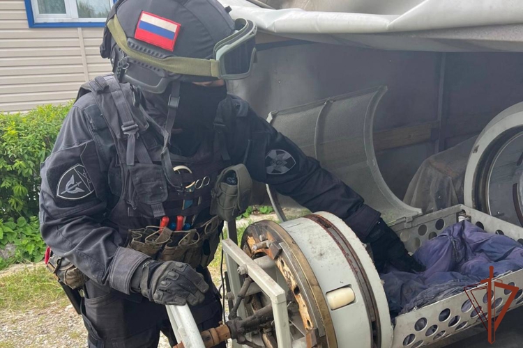 Взрывотехники ОМОН Росгвардии в Свердловской области обезвредили  гранаты образца 1920-х годов 