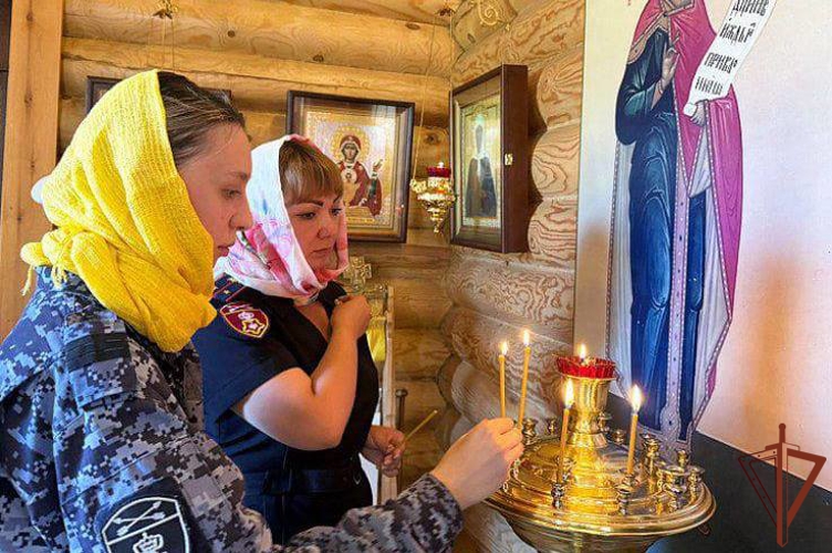 В Сибирском округе Росгвардии прошли мероприятия ко Дню семьи, любви и верности
