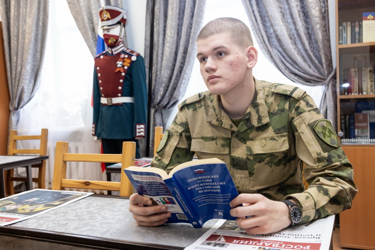 Особая служба. Фотоальбом