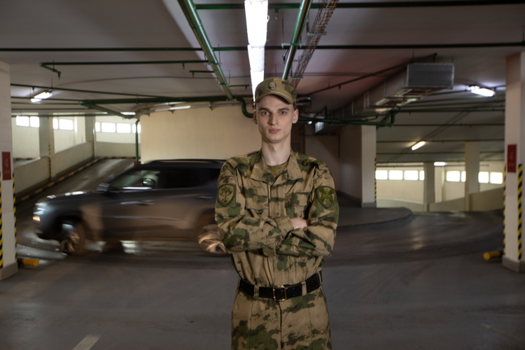 Особая служба. Фотоальбом