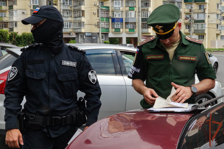 ОМОН Росгвардии в Пензе принял участие в рейде по проверке гражданства и воинского учета 