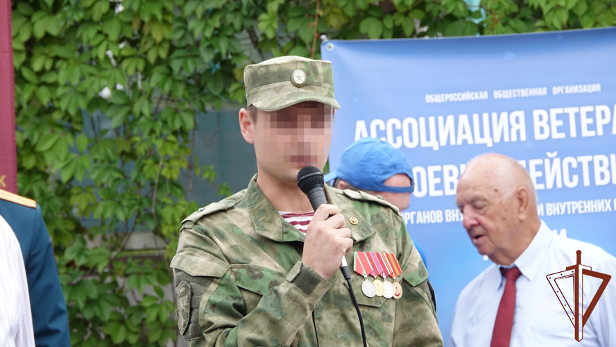 Офицеры спецназа Росгвардии приняли участие в открытии ежегодного ветеранского теннисного турнира  