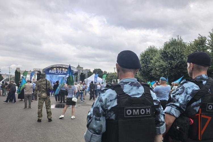 Росгвардия обеспечила безопасность мероприятий, посвященных Дню Воздушно-десантных войск
