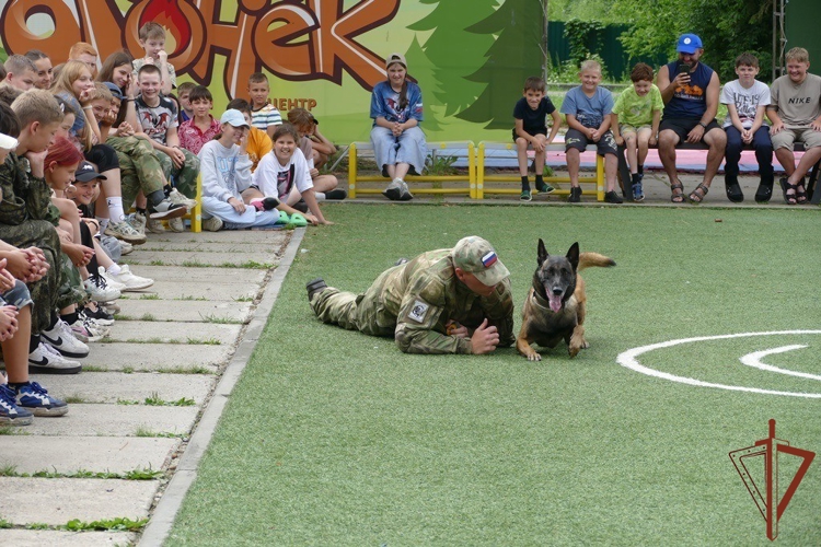 Всероссийская акция «Каникулы с Росгвардией» проходит в регионах Сибири