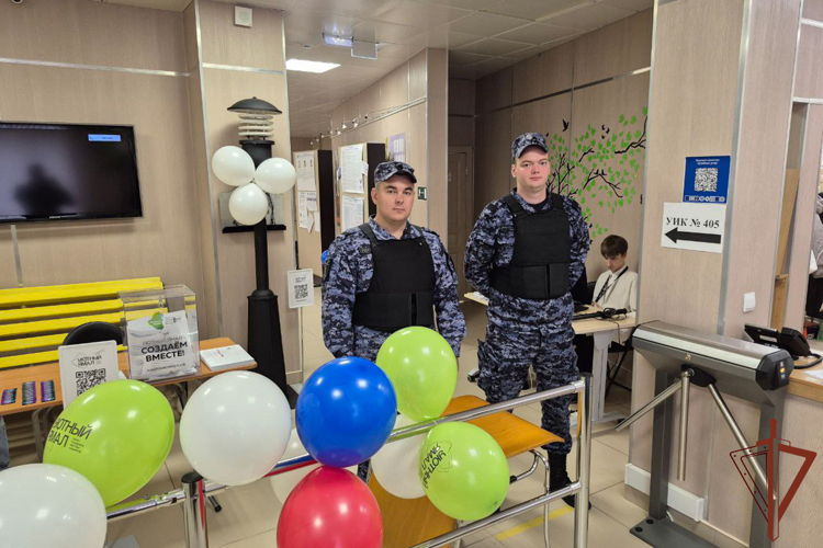 Росгвардия обеспечила безопасность Единого дня голосования на Урале