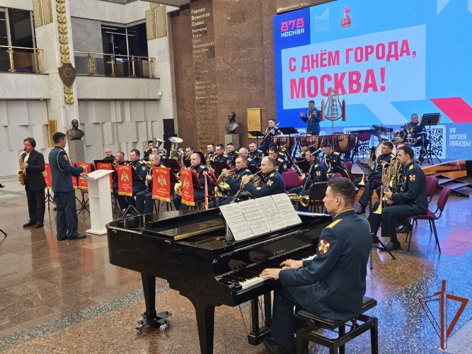 Военный оркестр штаба Центрального округа Росгвардии выступил в музее Победы на Поклонной горе