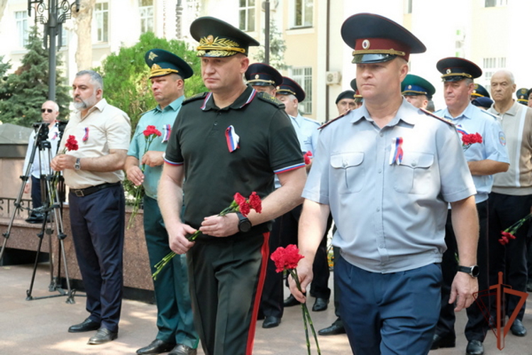 Росгвардейцы на Северном Кавказе приняли участие в мероприятиях ко Дню солидарности в борьбе с терроризмом 