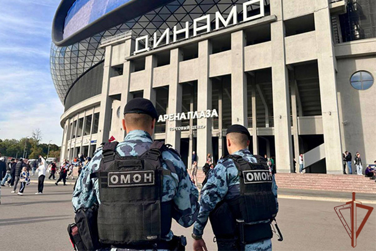 Охрану общественного порядка и безопасности граждан во время спортивных мероприятий обеспечили росгвардейцы в Москве