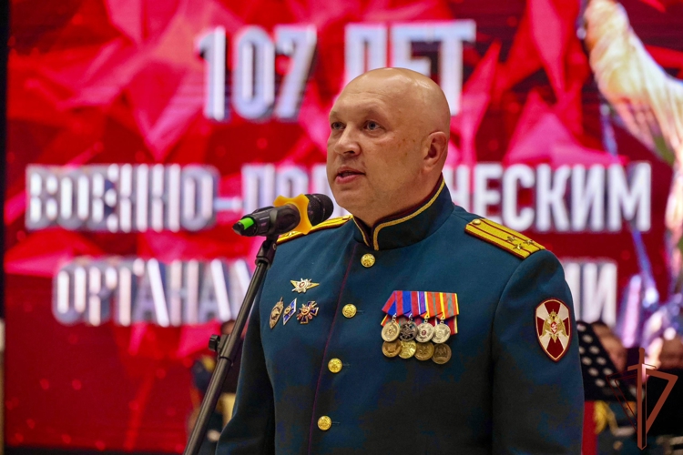В Санкт-Петербурге отметили 107-ю годовщину сформирования военно-политических органов Росгвардии 