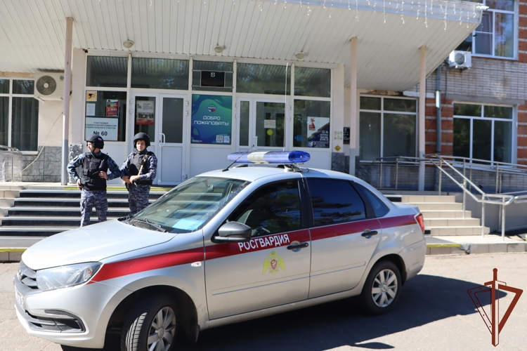 Росгвардейцы обеспечили безопасность в период проведения выборов на Дальнем Востоке
