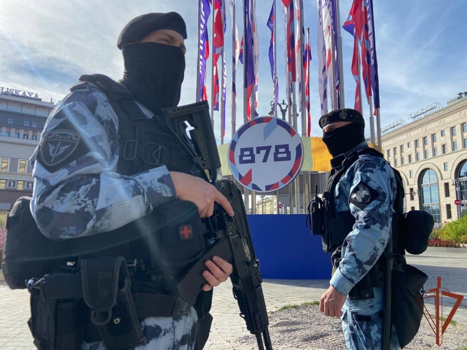 Росгвардия обеспечила безопасность москвичей и гостей столицы в День города