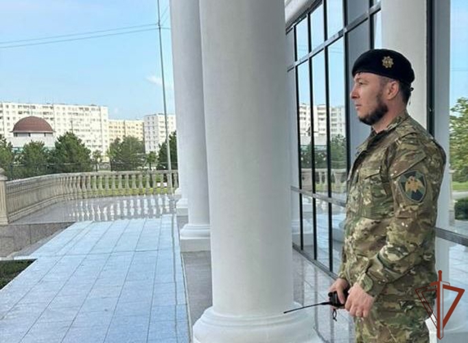 Сотрудники Росгвардии обеспечили безопасность на международном турнире по вольной борьбе в Грозном  