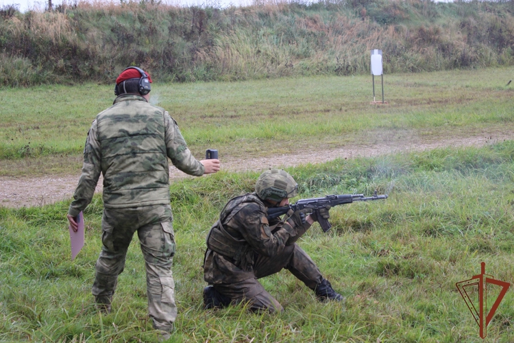 В Смоленской области прошли испытания на право ношения крапового берета (видео)