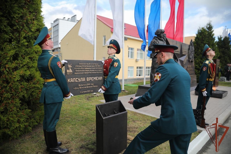 Приволжский округ Росгвардии отметил 45-летие со дня образования (видео)