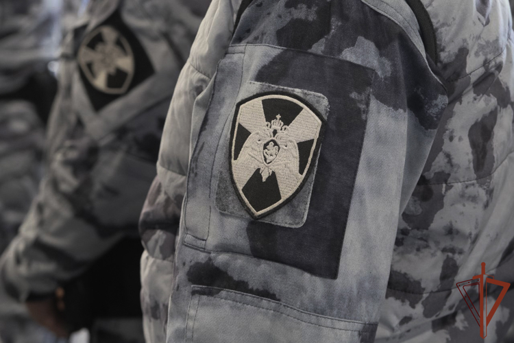 В Калининградской области при содействии ОМОН Росгвардии задержана местная жительница, подозреваемая в незаконном обороте синтетических наркотиков (видео)