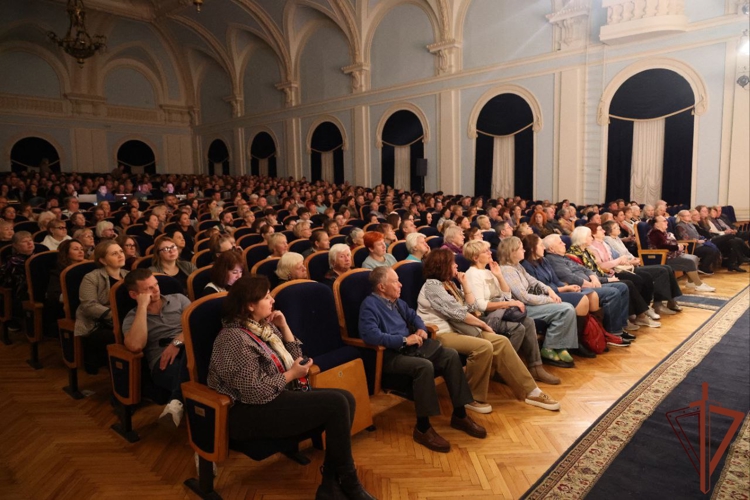 В Санкт-Петербурге состоялась премьера нового спектакля театра Росгвардии 