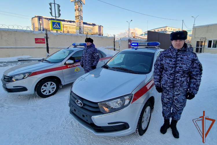 В Нефтеюганске росгвардейцы задержали подозреваемого в нанесении ножевого ранения