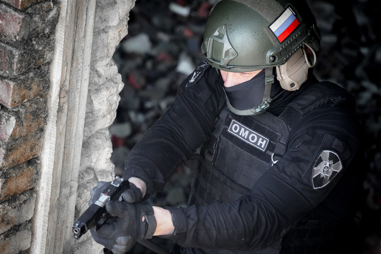 На страже спокойствия. Фотоальбом