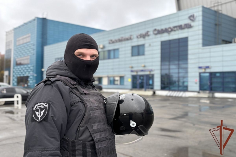 В Череповце сотрудники Росгвардии обеспечили безопасность хоккейного матча