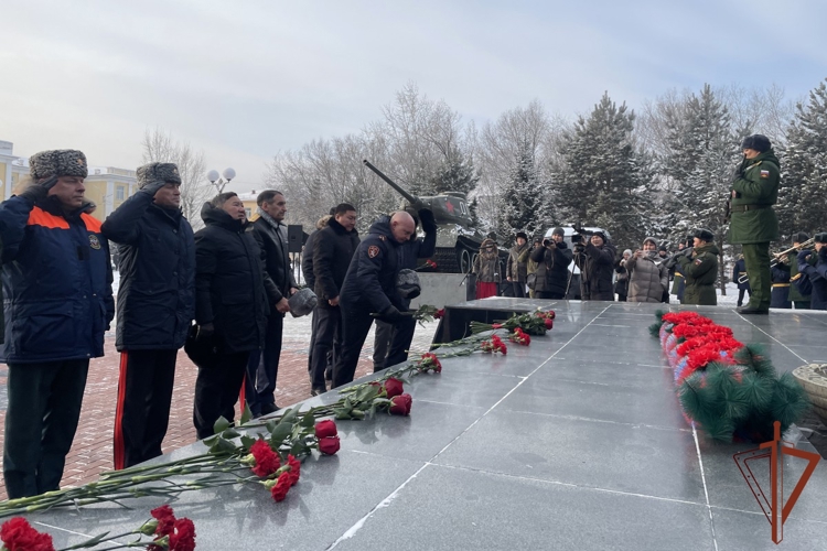 В Сибирском округе Росгвардии прошли мероприятия, приуроченные ко Дню Героев Отечества