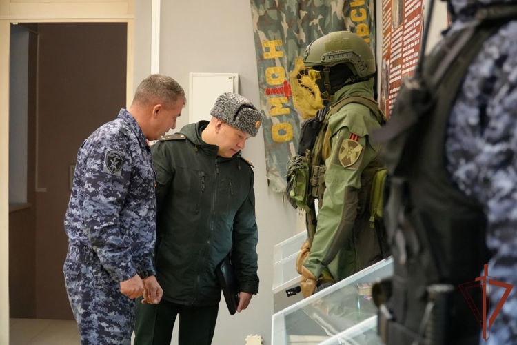 Заместитель командующего Северо-Западным округом Росгвардии посетил подразделения Росгвардии в Архангельской области
