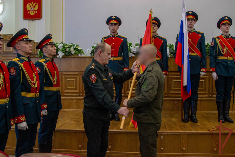 На Южном Урале копии Боевых знамен времен Великой Отечественной войны переданы на вечное хранение 