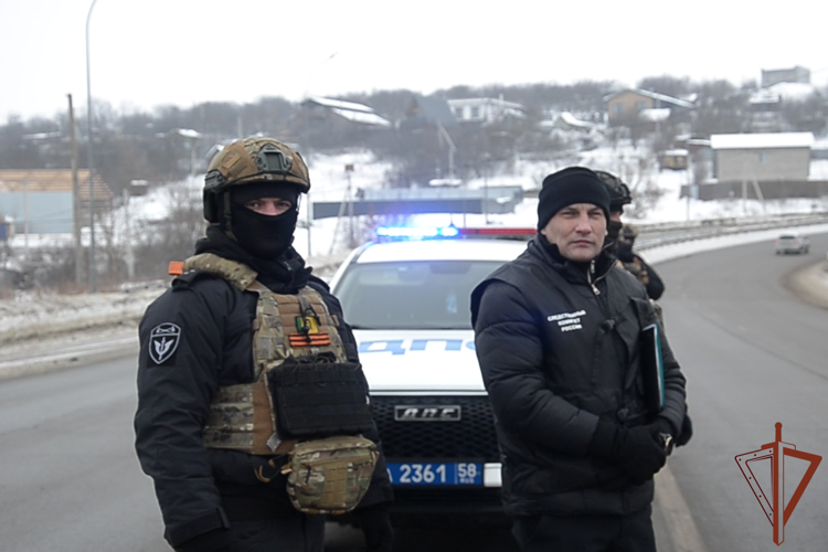 В Пензе при поддержке Росгвардии прошел межведомственный рейд по контролю за соблюдением миграционного и воинского законодательства (видео)