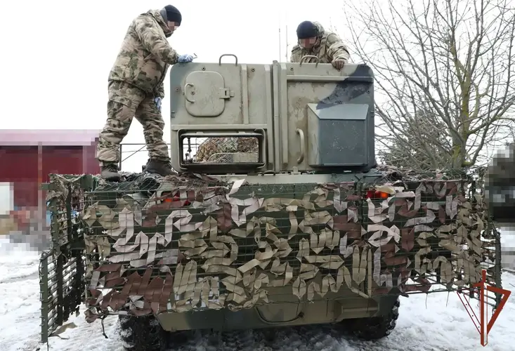Автобронетанковые подразделения Росгвардии выполняют боевые задачи в зоне специальной военной операции (видео)