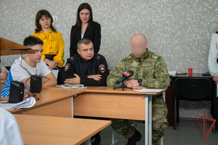 Росгвардия организовала телемост «ЛНР — Норильск» в рамках Года единства народов России