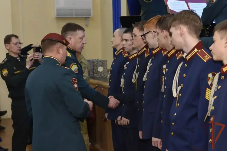 В Московском президентском кадетском училище Росгвардии отметили День кадета