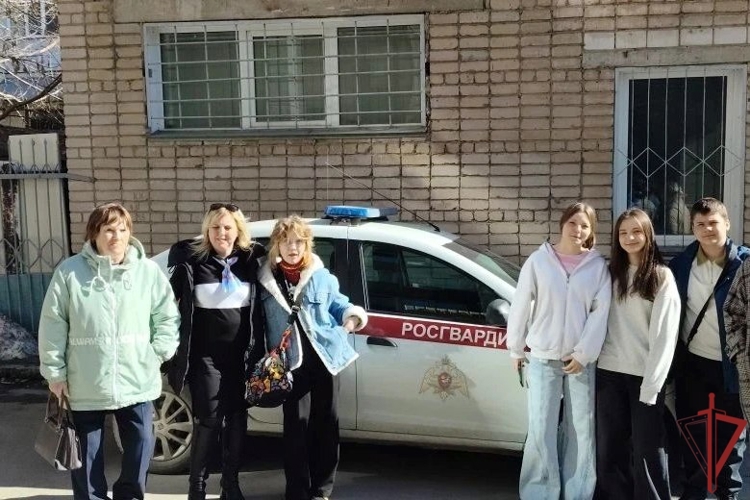 Мероприятия по патриотическому воспитанию молодежи проходят в Уральском округе Росгвардии