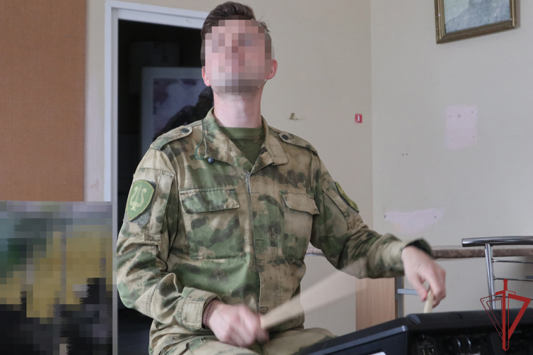 Военные музыканты Образцово-показательного оркестра Росгвардии выступили с концертами на передовой в зоне СВО