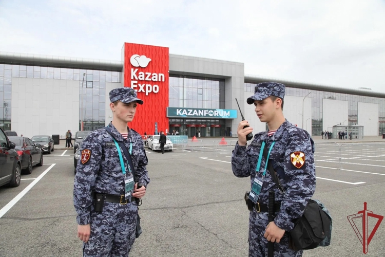 В Татарстане Росгвардия выполнила задачи по обеспечению безопасности XVII Международного экономического форума «Россия – Исламский мир: KазаньФорум» (видео)