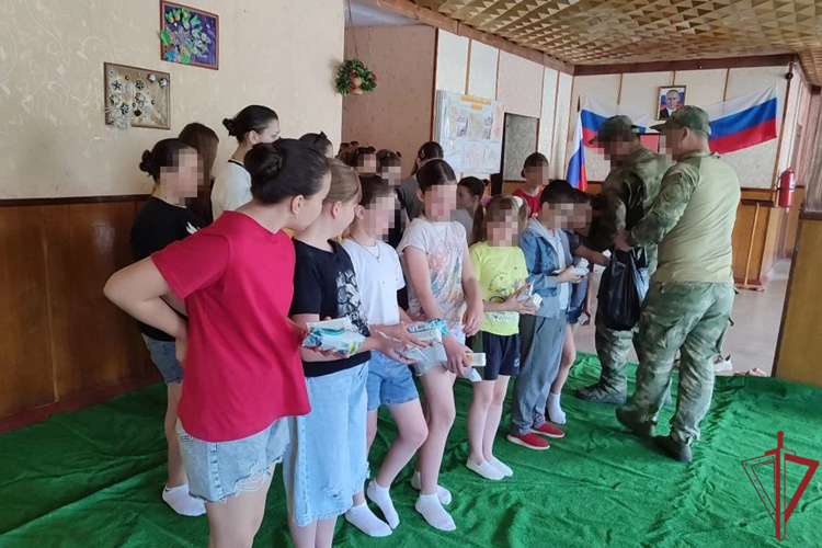 В Херсонской и Запорожской областях дан старт всероссийской ведомственной акции «Каникулы с Росгвардией»